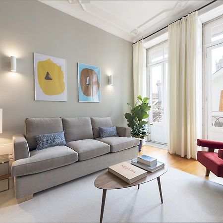 Lovelystay - Flower Stylish Apartment Porto Buitenkant foto