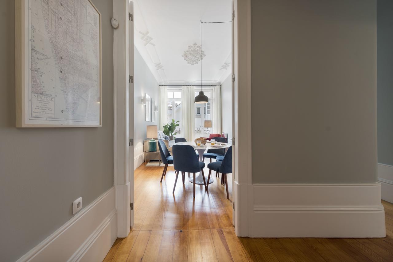 Lovelystay - Flower Stylish Apartment Porto Buitenkant foto